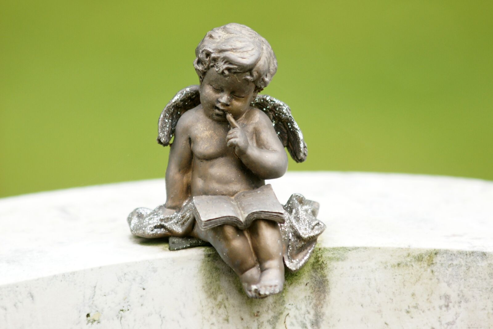 Sony Alpha DSLR-A700 sample photo. Angel, grave supplement, angel photography