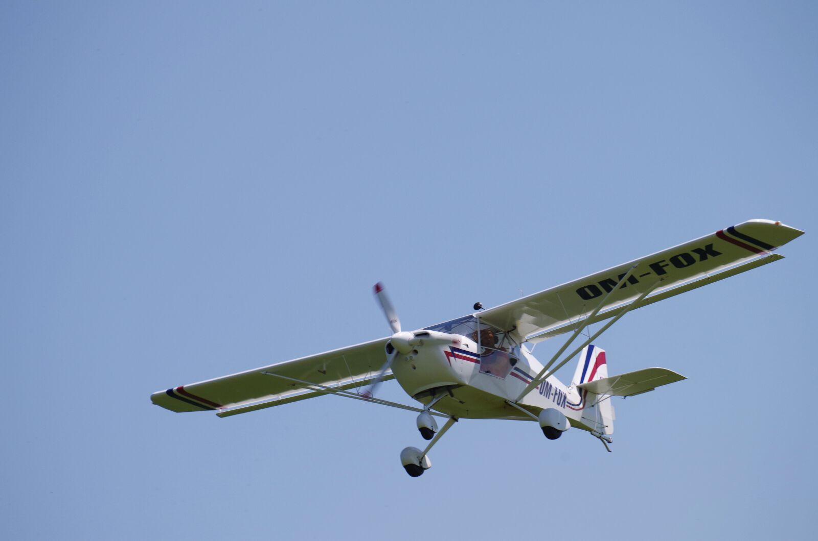 Pentax K-500 sample photo. Aircraft, fly, the sky photography
