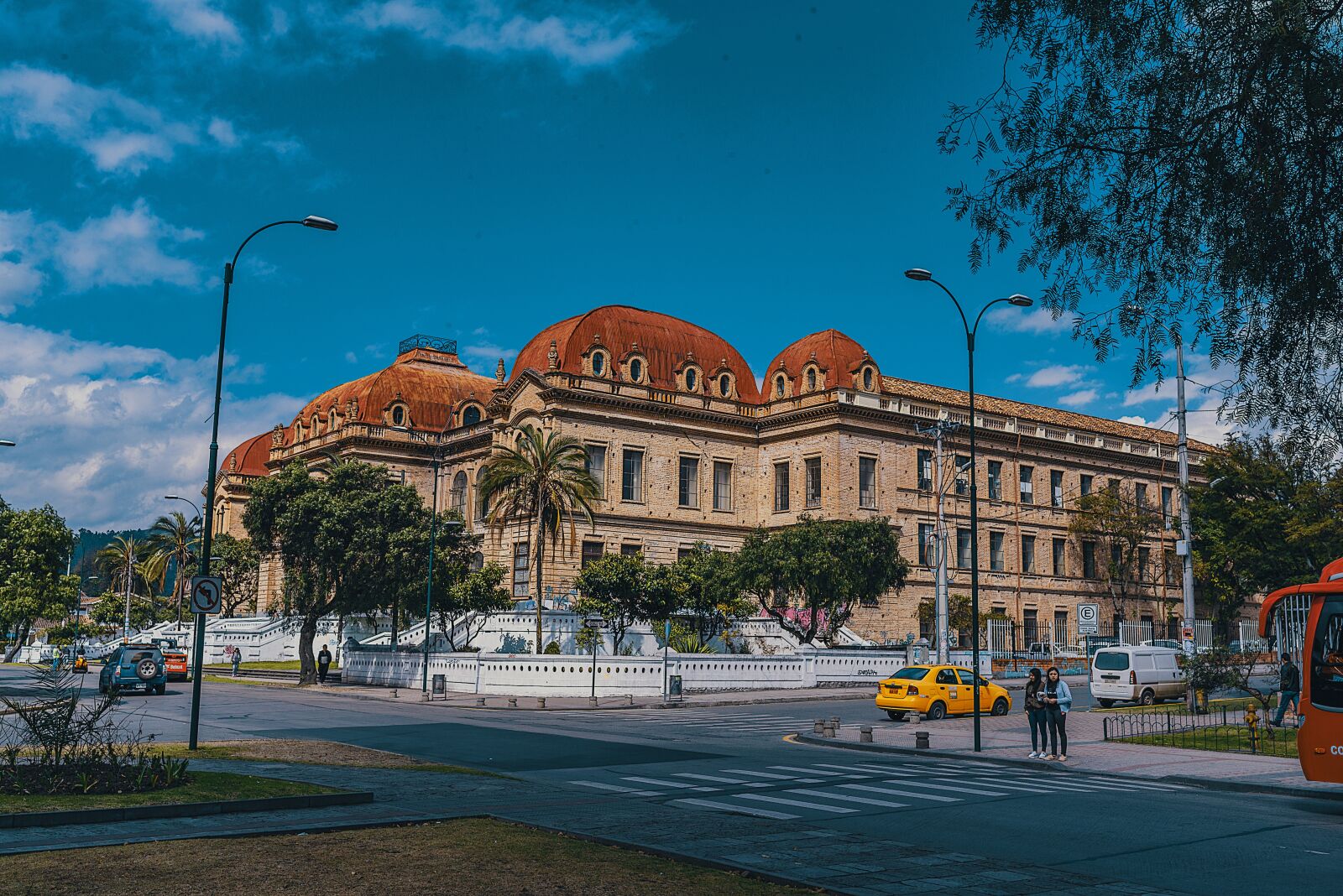 Nikon D600 sample photo. Colegio benigno malo, casa photography