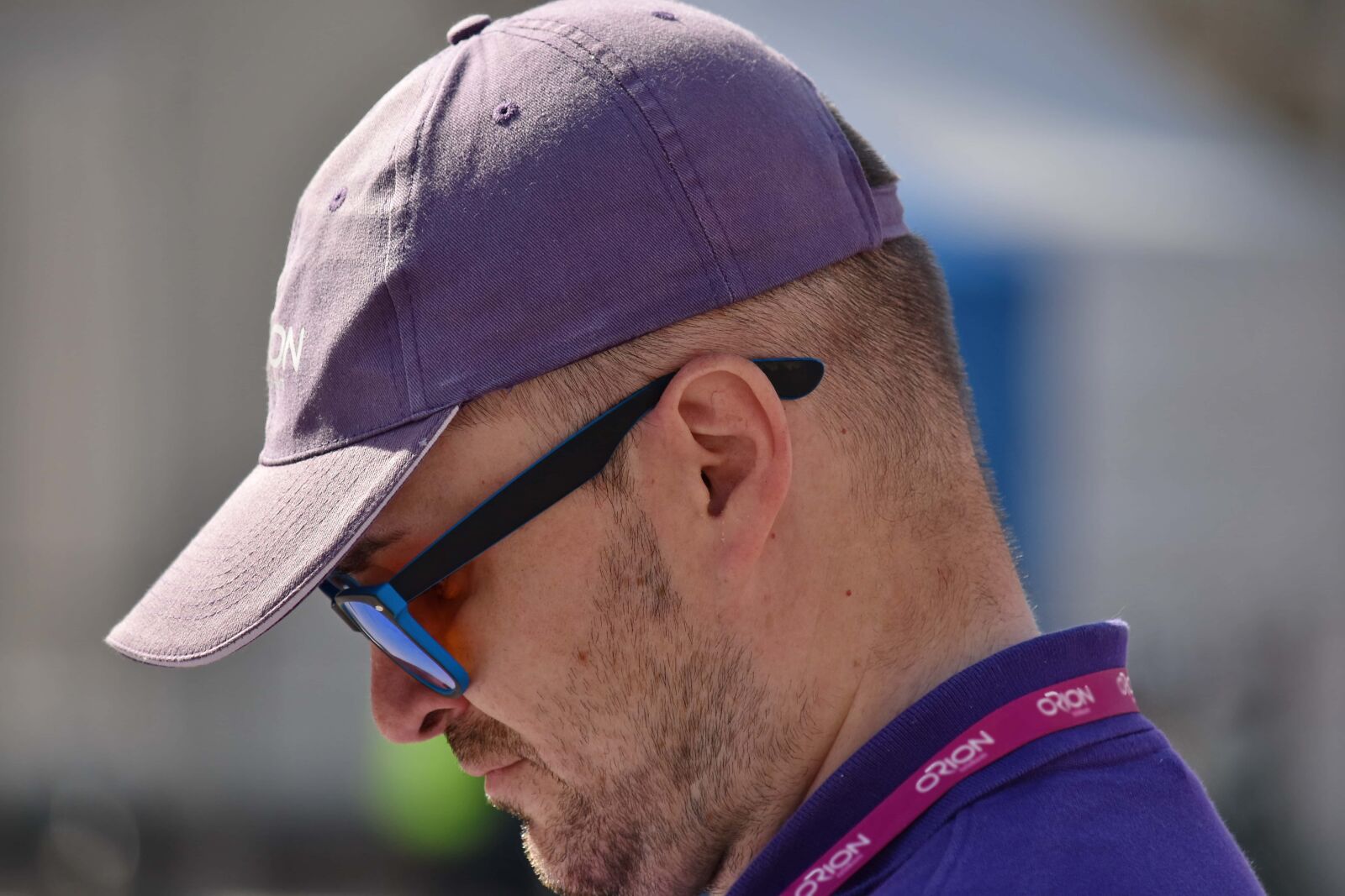 Nikon D5500 sample photo. Side view, sunglasses, man photography