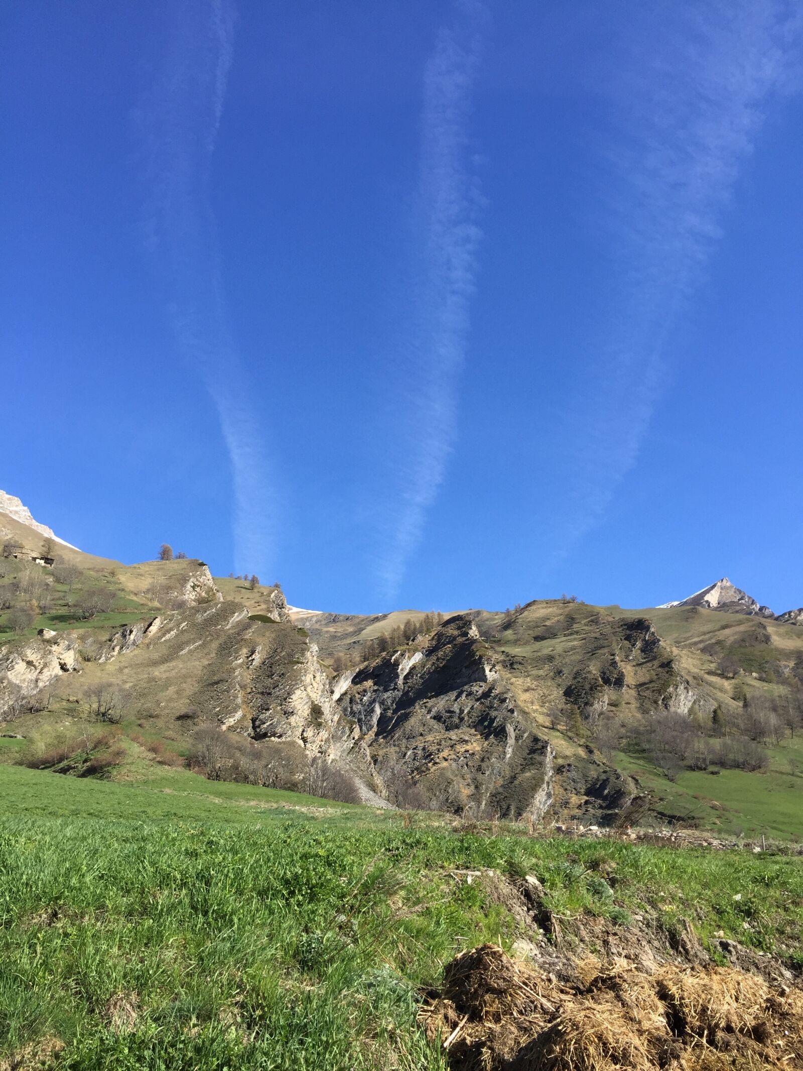 iPhone 6 Plus back camera 4.15mm f/2.2 sample photo. Mountains, nature, landscape photography
