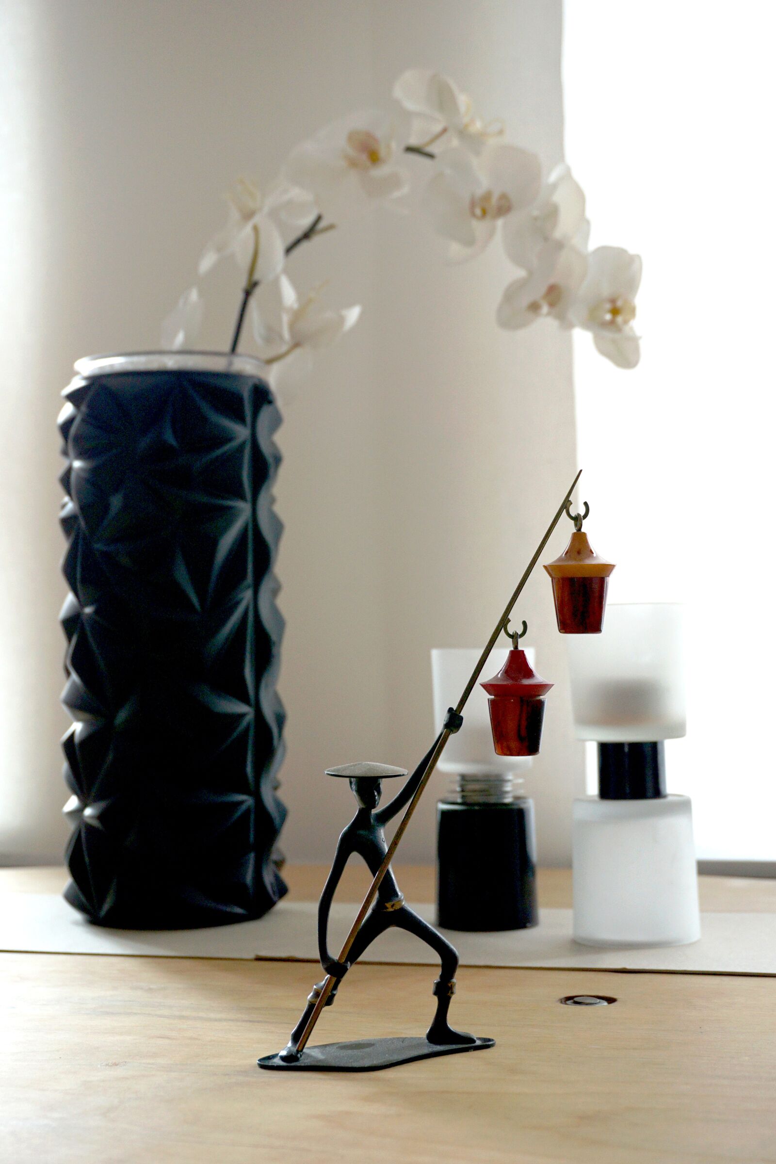 Sony E 16-50mm F3.5-5.6 PZ OSS sample photo. Decoration, autumn, table photography