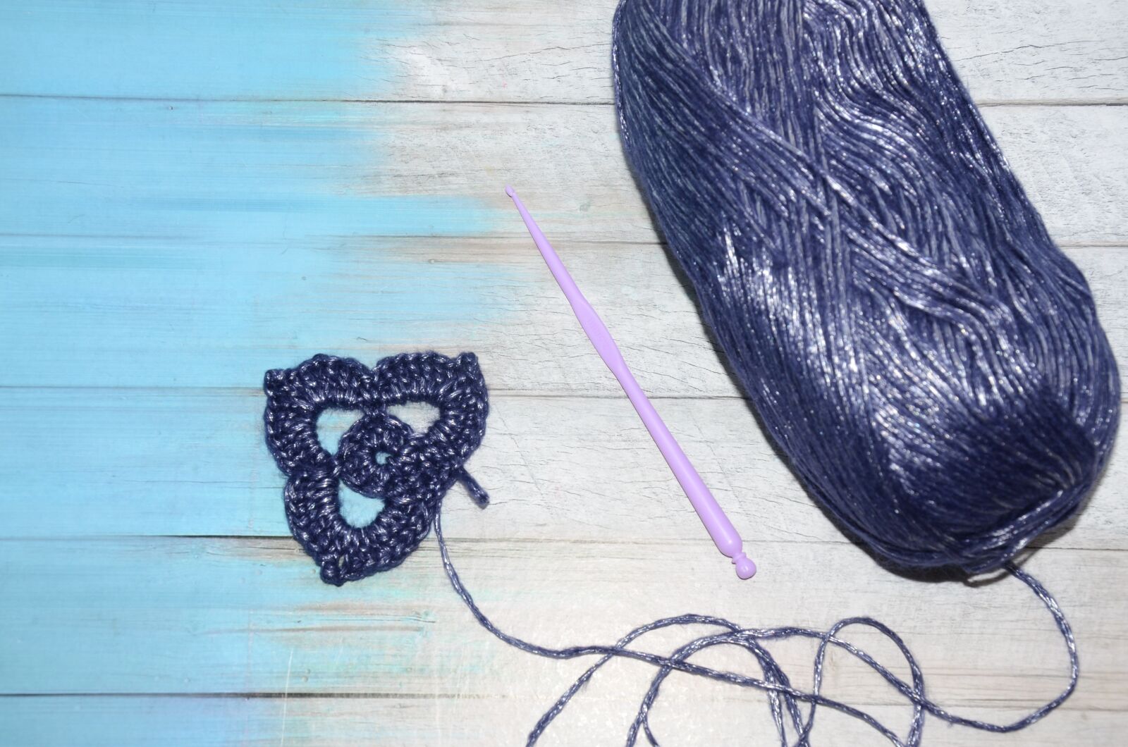 Nikon D7000 sample photo. Baby's bootees, knitting, yarn photography