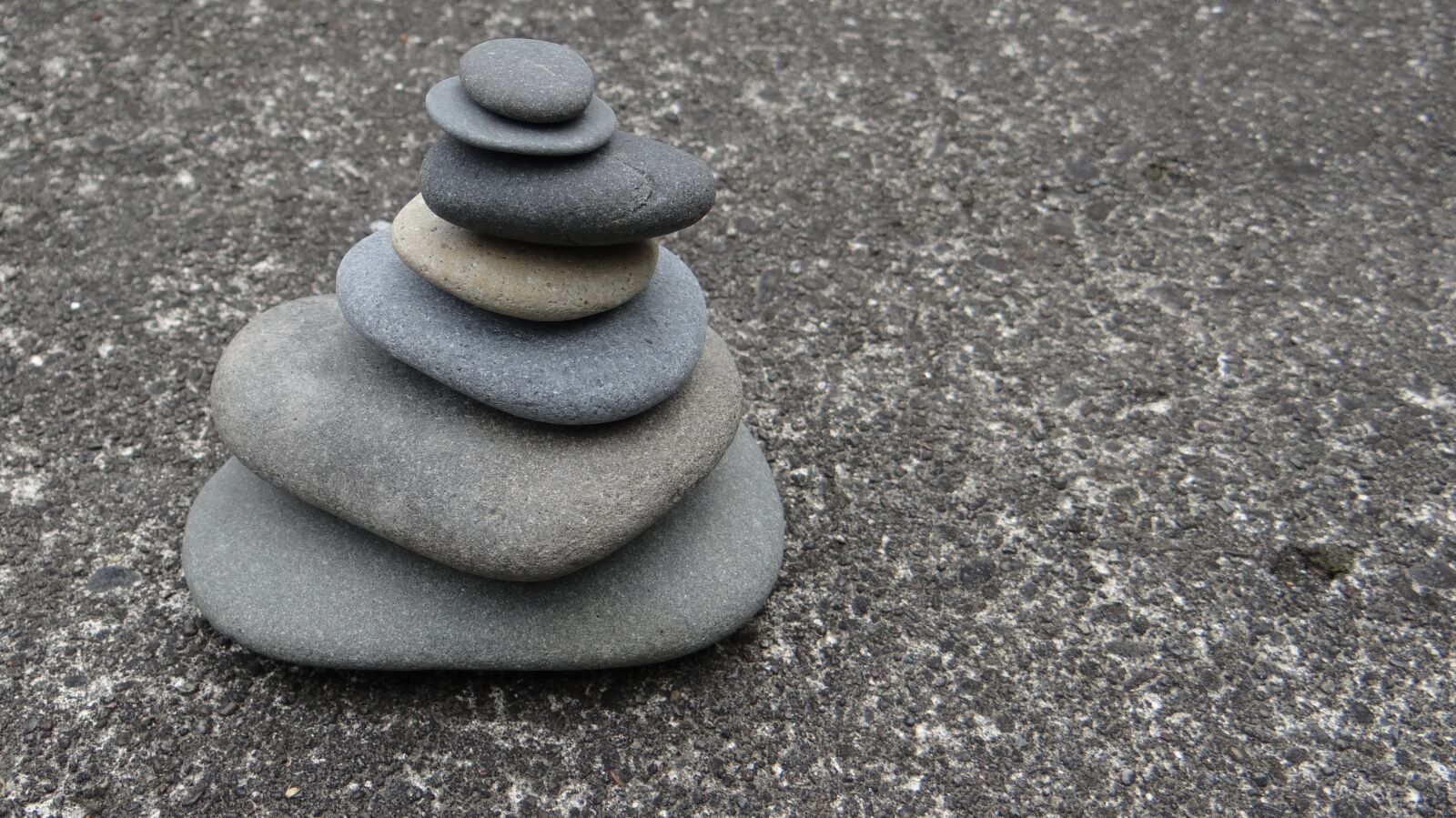 Sony DSC-HX200V sample photo. Stones, build, lift photography