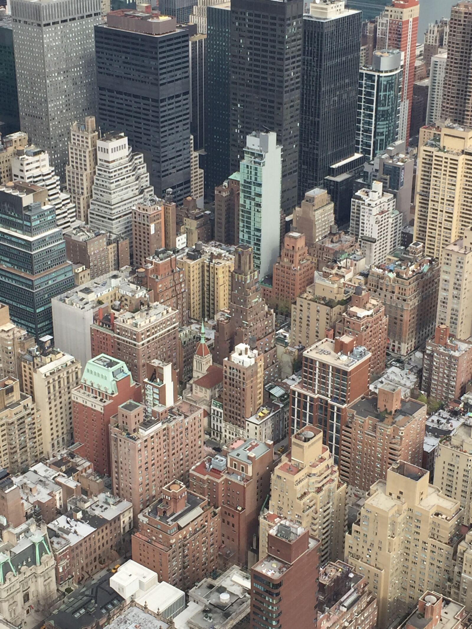 iPhone 6 back camera 4.15mm f/2.2 sample photo. New york city, skyscraper photography