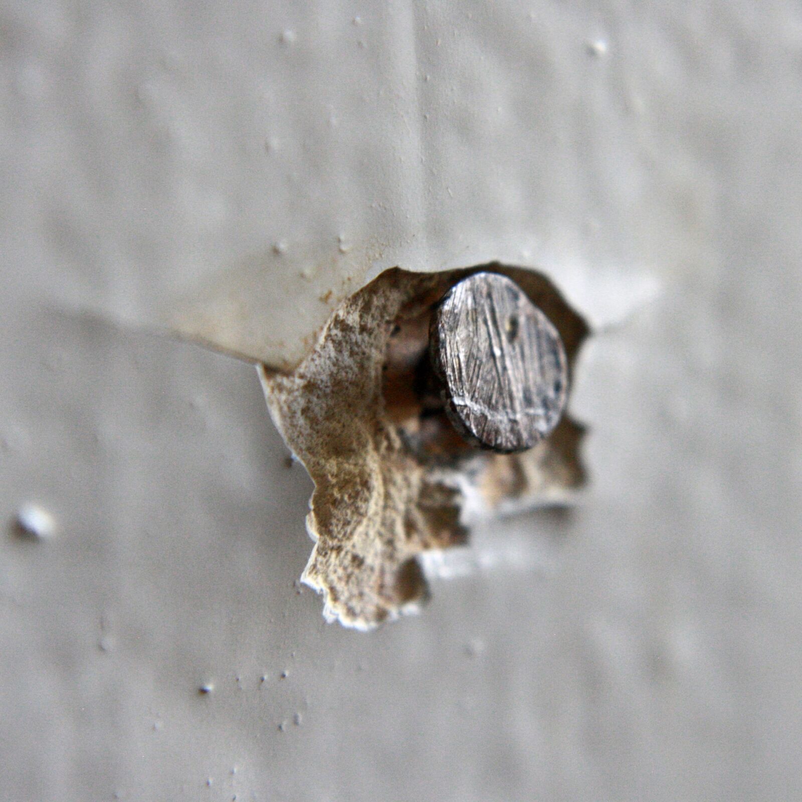 f/3.5-5.6 IS sample photo. Cast iron, concrete, detail photography