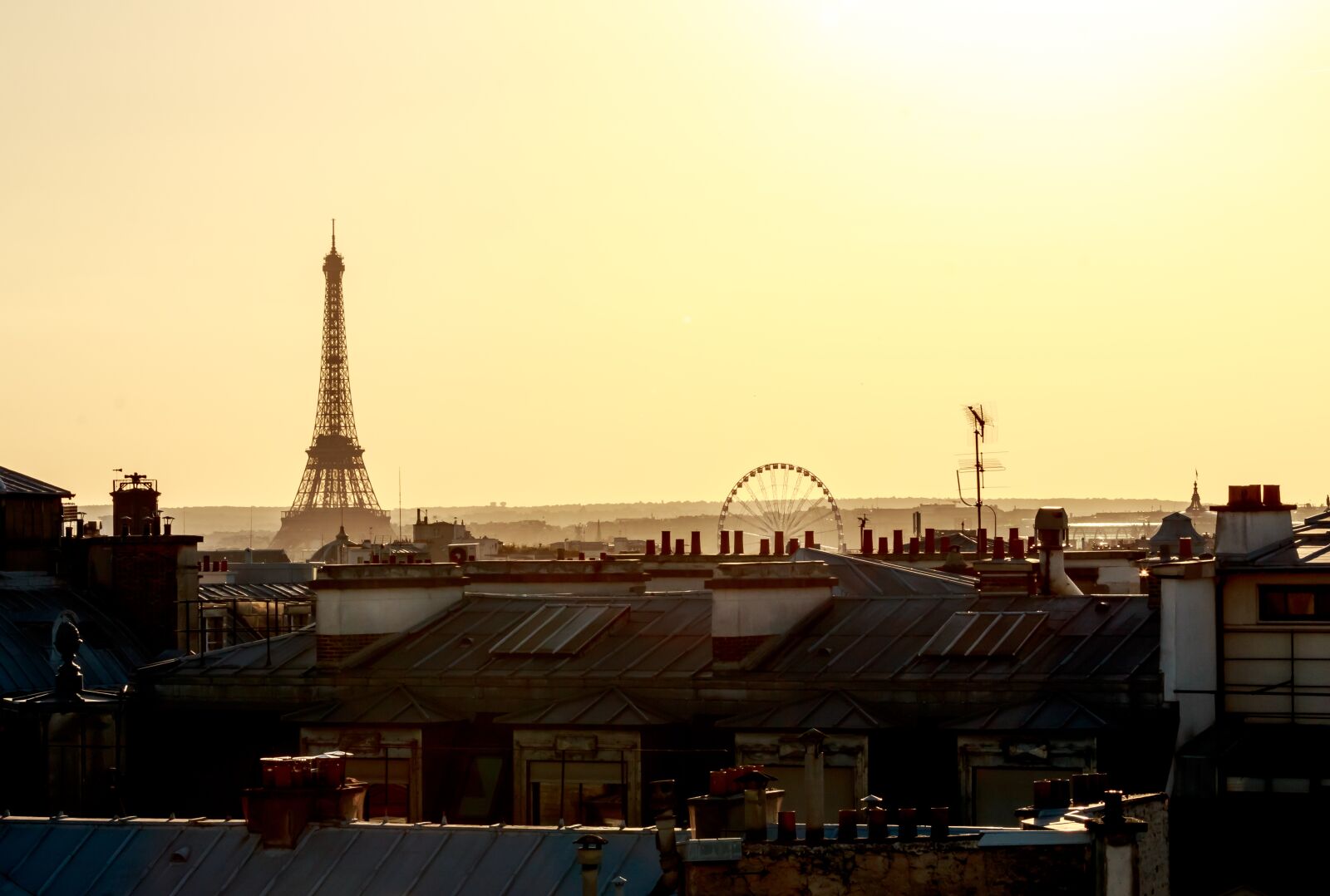 Canon EOS 70D + Canon EF 70-200mm F4L IS USM sample photo. Paris, rooftop, eiffel tower photography