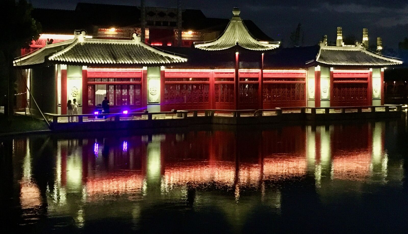 Apple iPhone 6s sample photo. Temple, china, night photography