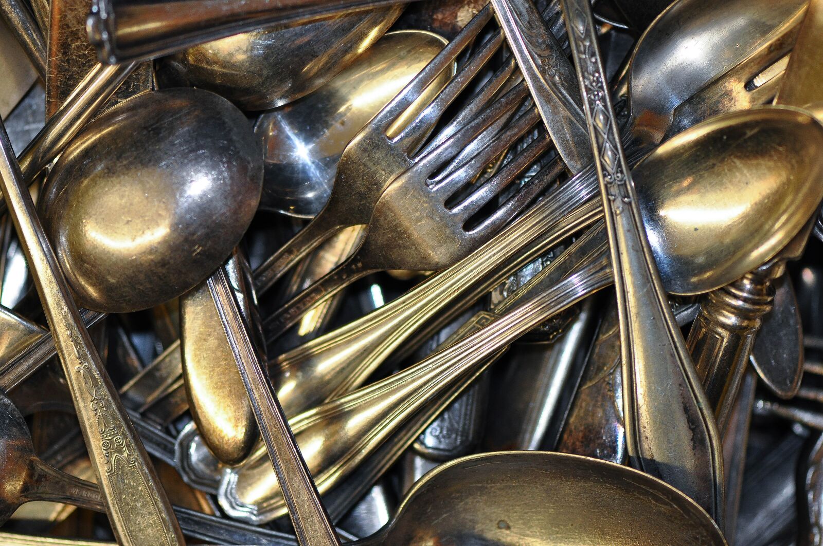 Nikon D90 sample photo. Silverware, forks, dinner photography
