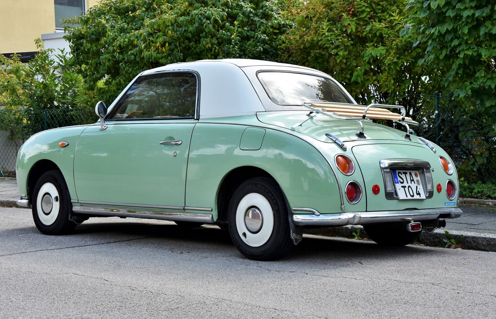 Nikon D7200 sample photo. Nissan, figaro, auto photography