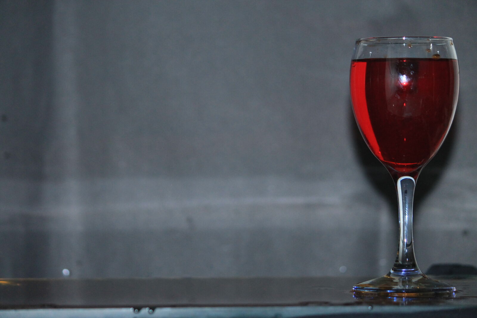 Canon EOS 1100D (EOS Rebel T3 / EOS Kiss X50) sample photo. Red, wine, glass photography