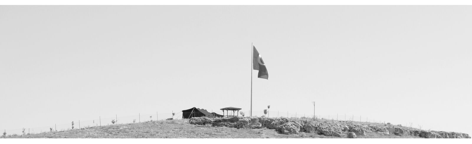 Canon EOS 600D (Rebel EOS T3i / EOS Kiss X5) sample photo. Turkishflag, ankara, hill, section photography
