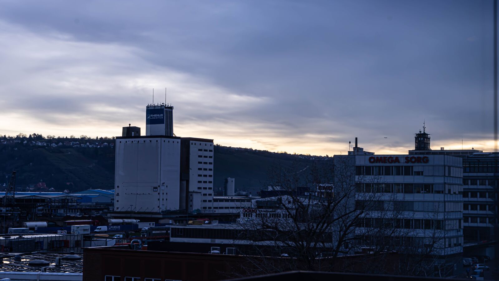 Sony a7 II sample photo. City, industry, clouds photography