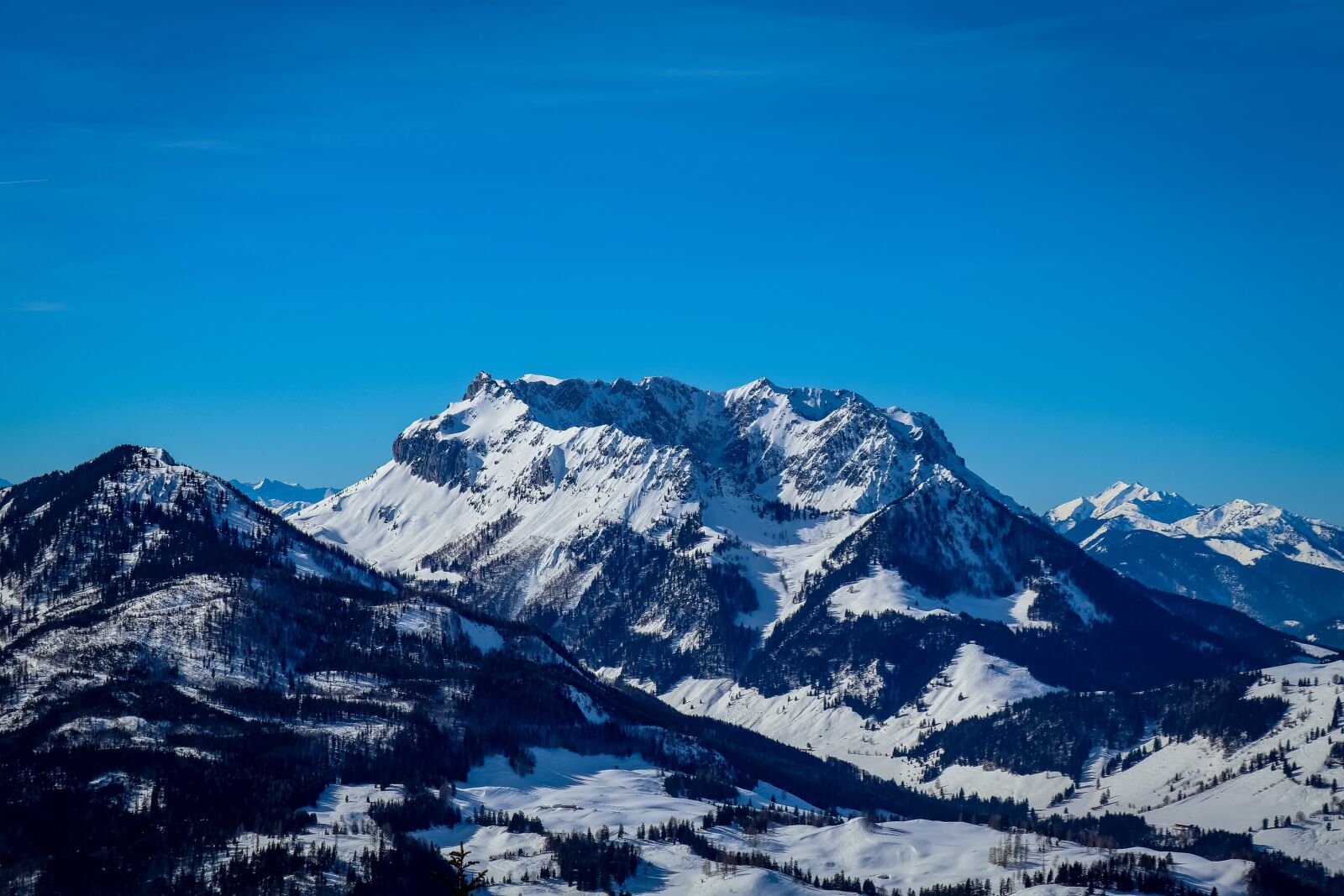Canon EOS 200D (EOS Rebel SL2 / EOS Kiss X9) sample photo. Mountain, alpine, mountains photography