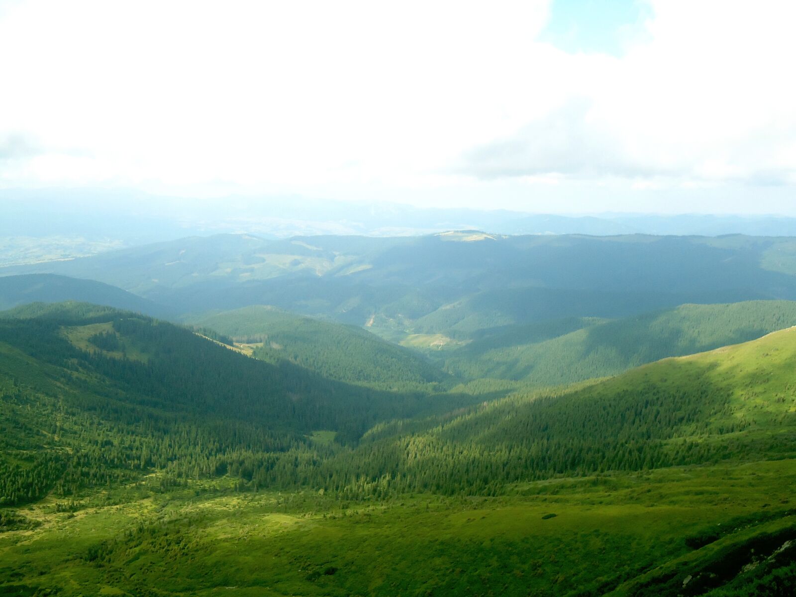 Sony Cyber-shot DSC-W320 sample photo. Mountains, hills, the carpathians photography