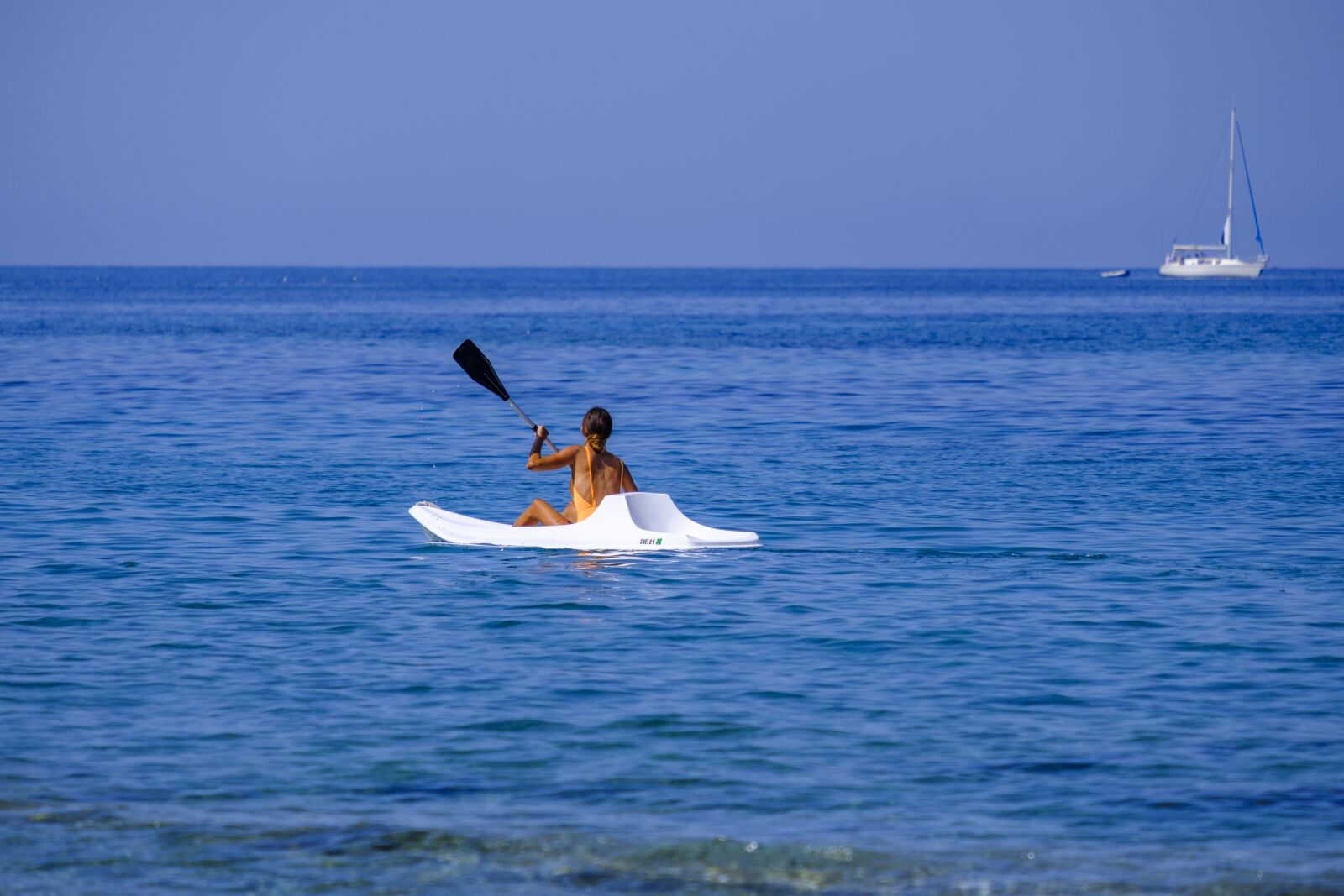 Fujifilm X-T2 + Fujifilm XF 55-200mm F3.5-4.8 R LM OIS sample photo. Beach, water, sea photography