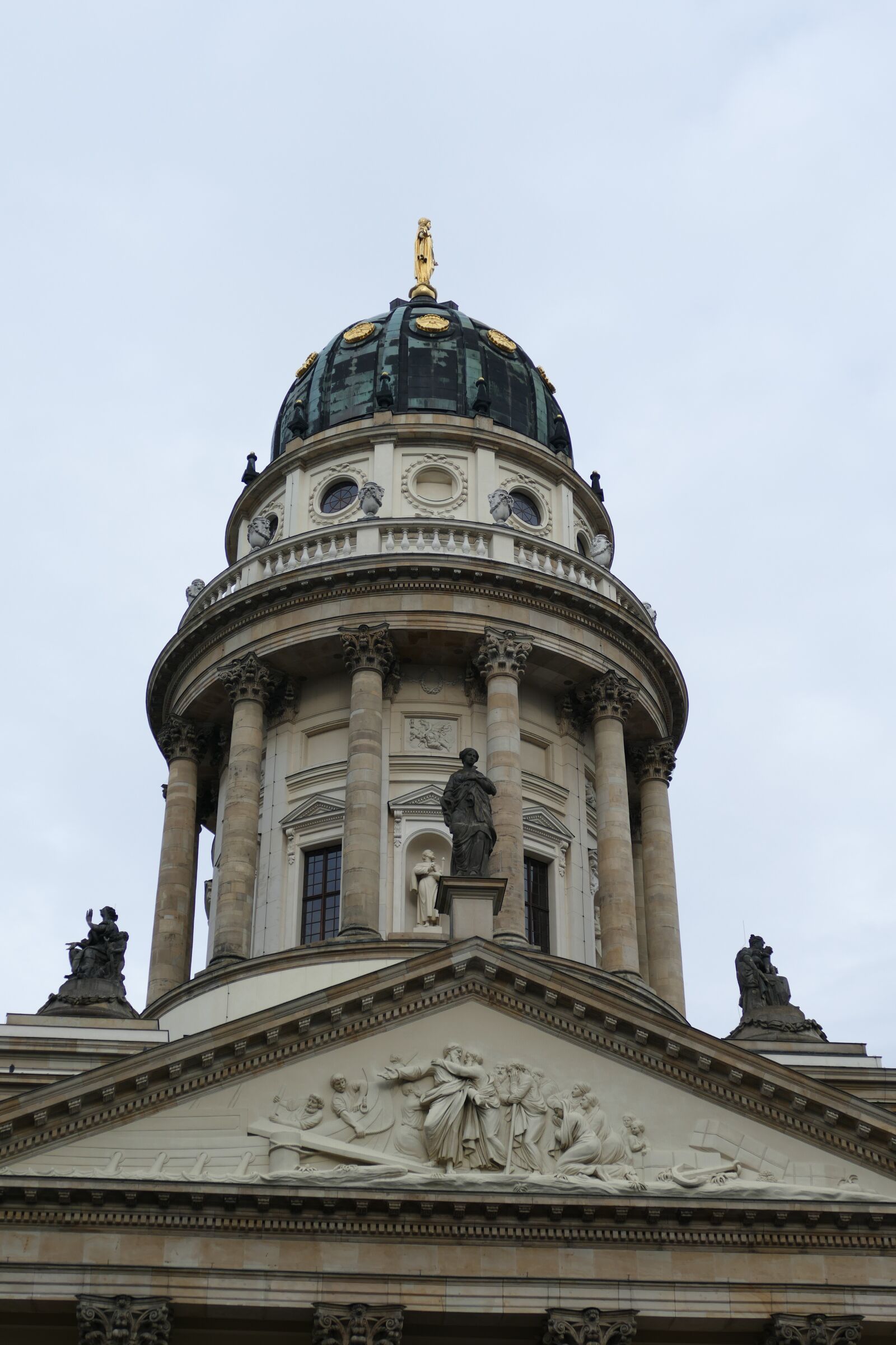 Panasonic Lumix DMC-FZ1000 sample photo. Berlin, gendarmenmarkt, architecture photography