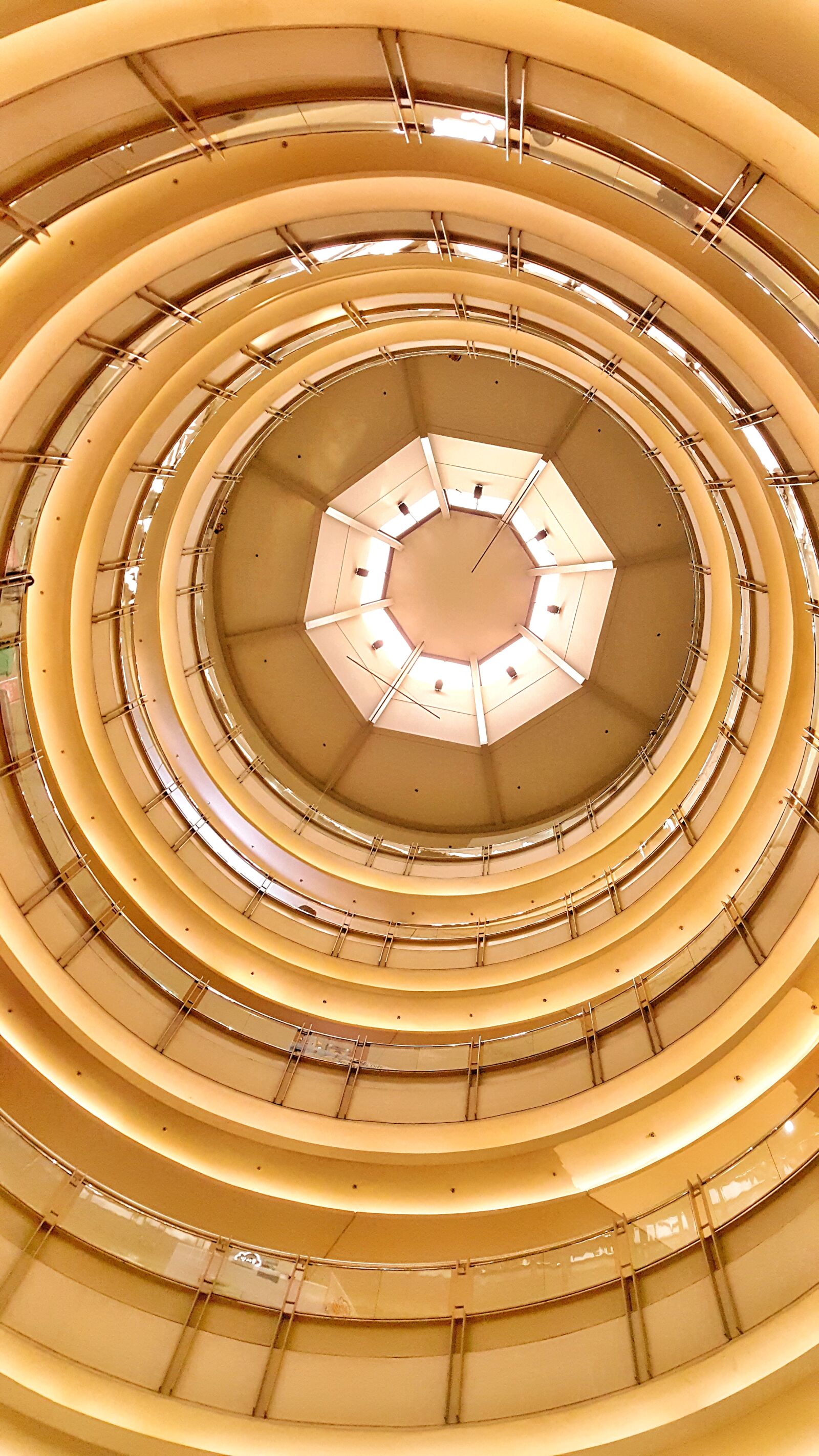 Samsung Galaxy Note5 sample photo. Building, ceiling, ceiling, lights photography