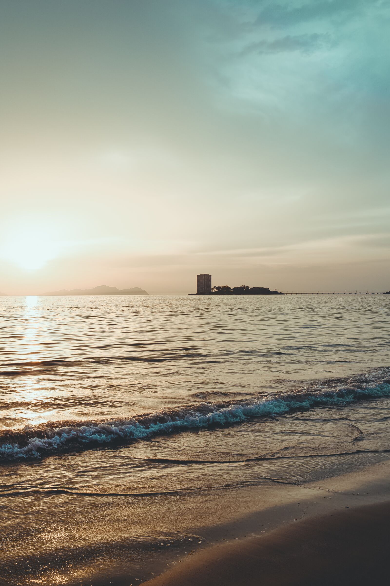 Canon EOS 6D sample photo. Building, sunset, water photography