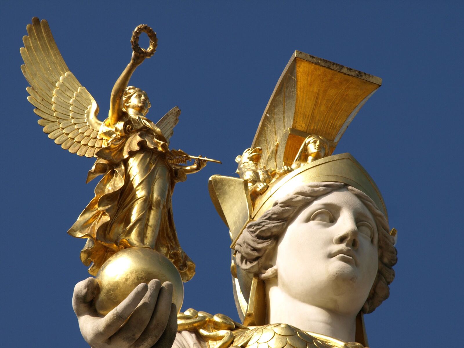 Olympus E-510 (EVOLT E-510) sample photo. Vienna, pallas-athene fountain, parliament photography