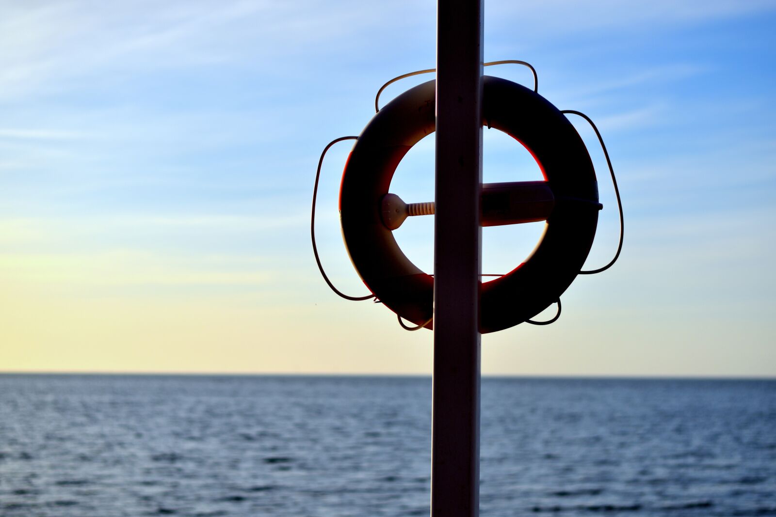 Nikon D5600 sample photo. Lifejacket, cross, lifebuoy photography