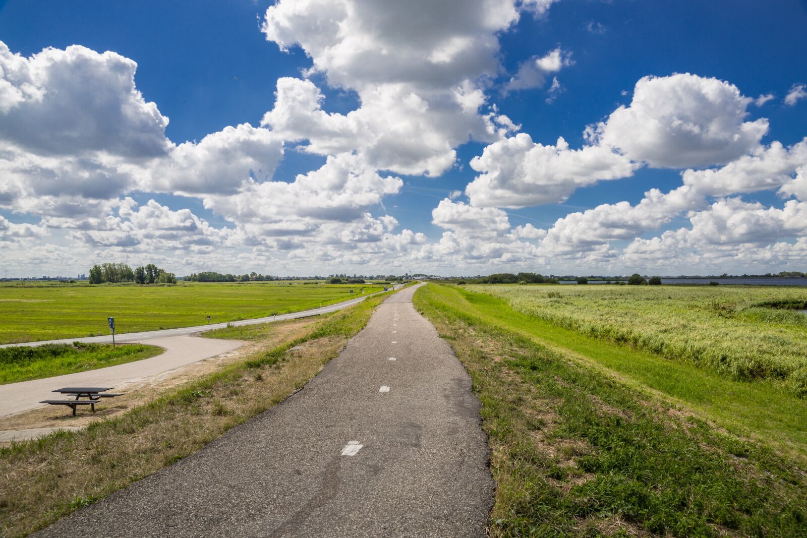 Canon EOS 5D Mark III sample photo. Road, sky, grass photography
