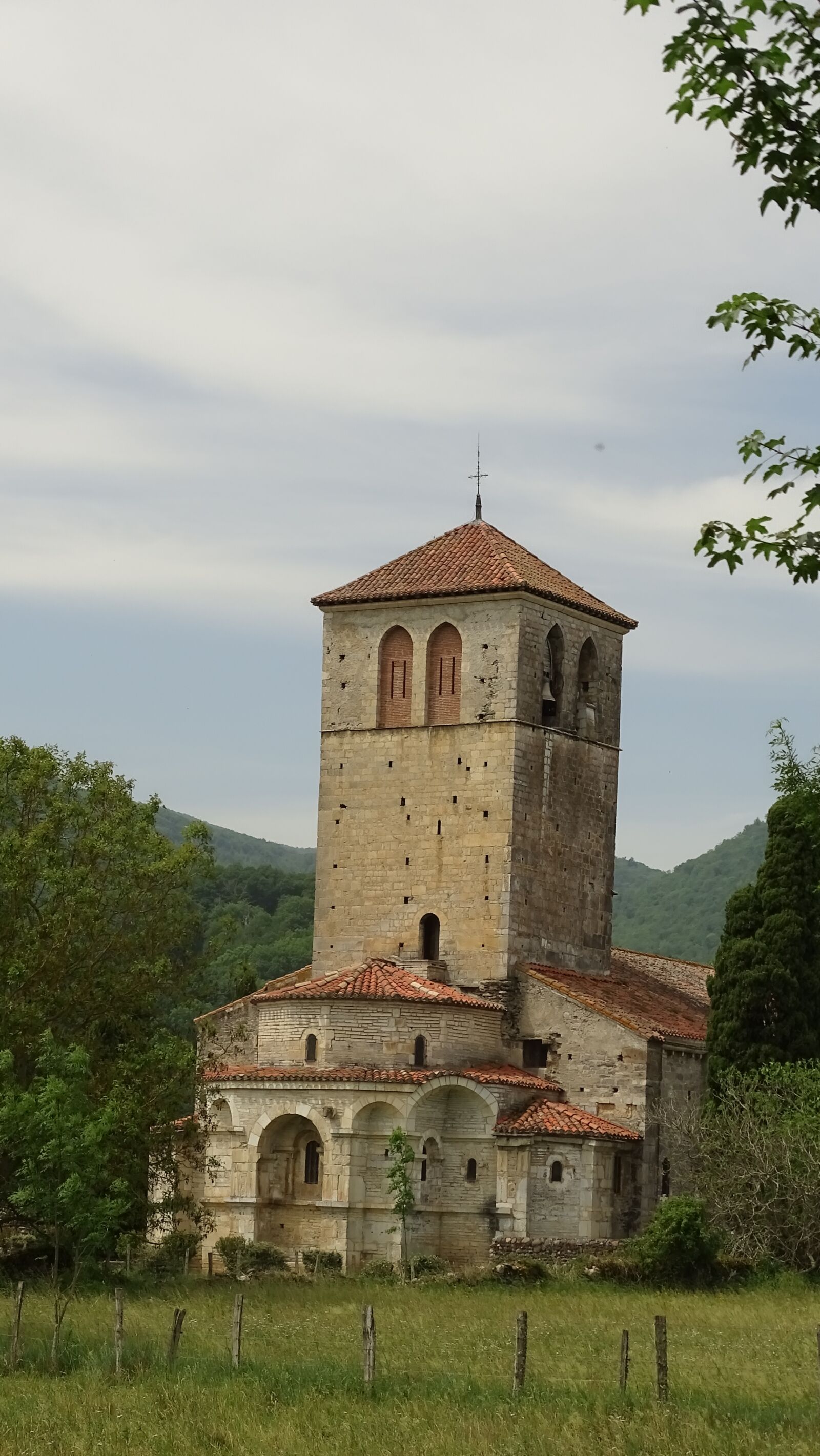 Sony Cyber-shot DSC-HX400V sample photo. Church, basilica, religion photography