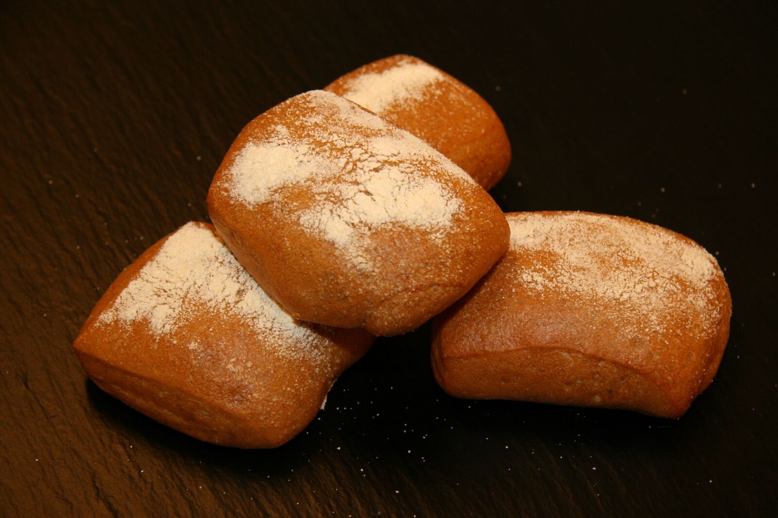 Canon EOS 20D sample photo. Ciabattastykker, bread, italian photography