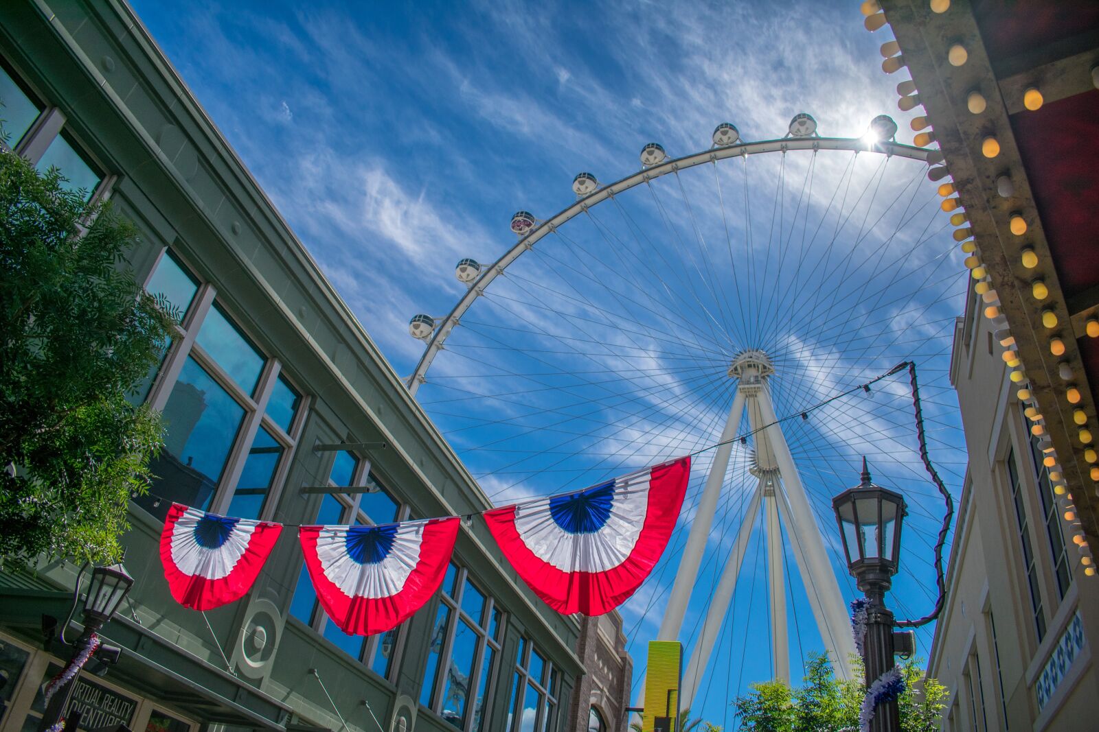 Nikon D3400 sample photo. Ferris wheel, las vegas photography