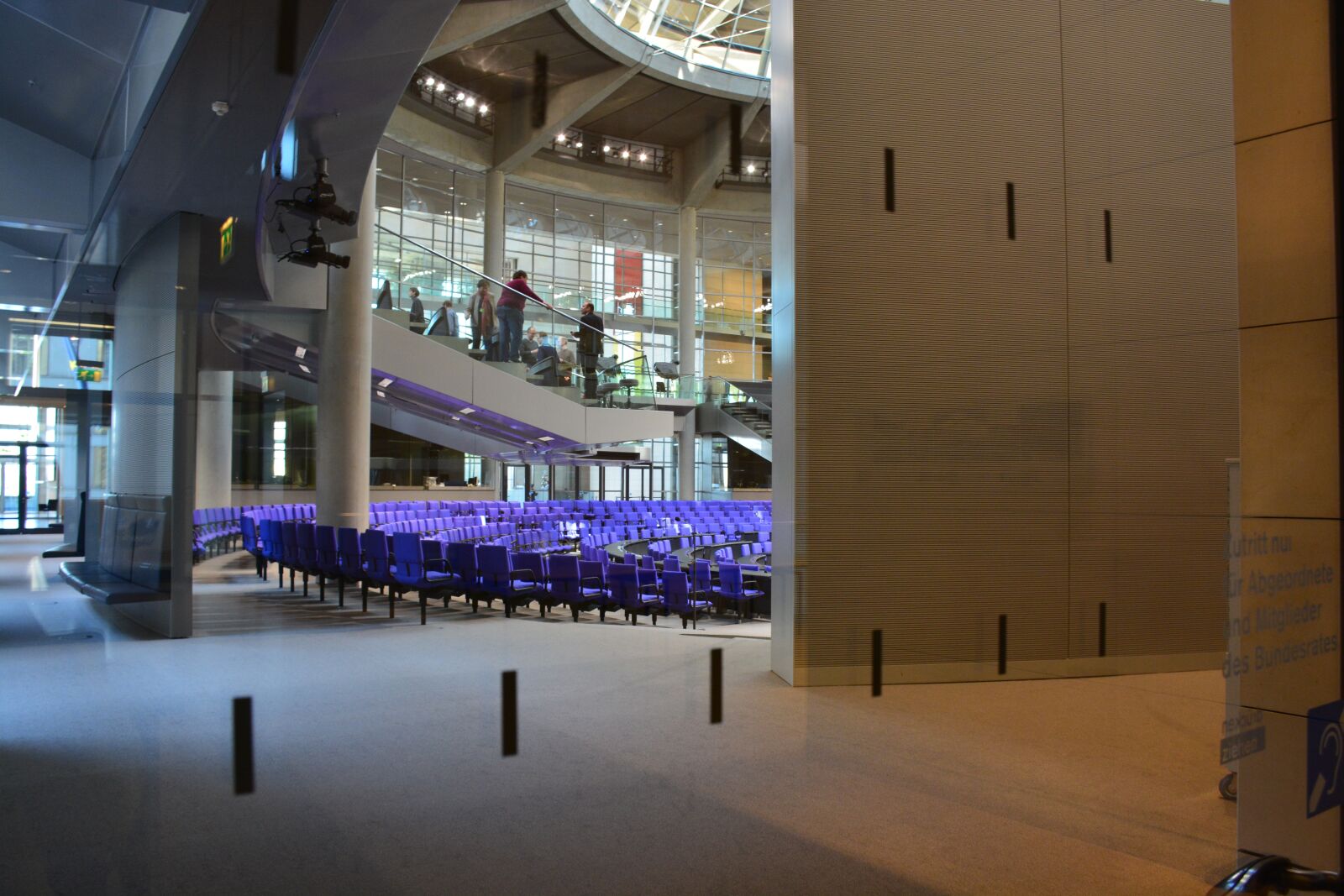 Nikon D5200 sample photo. Bundestag, empire tags-blue, chamber photography