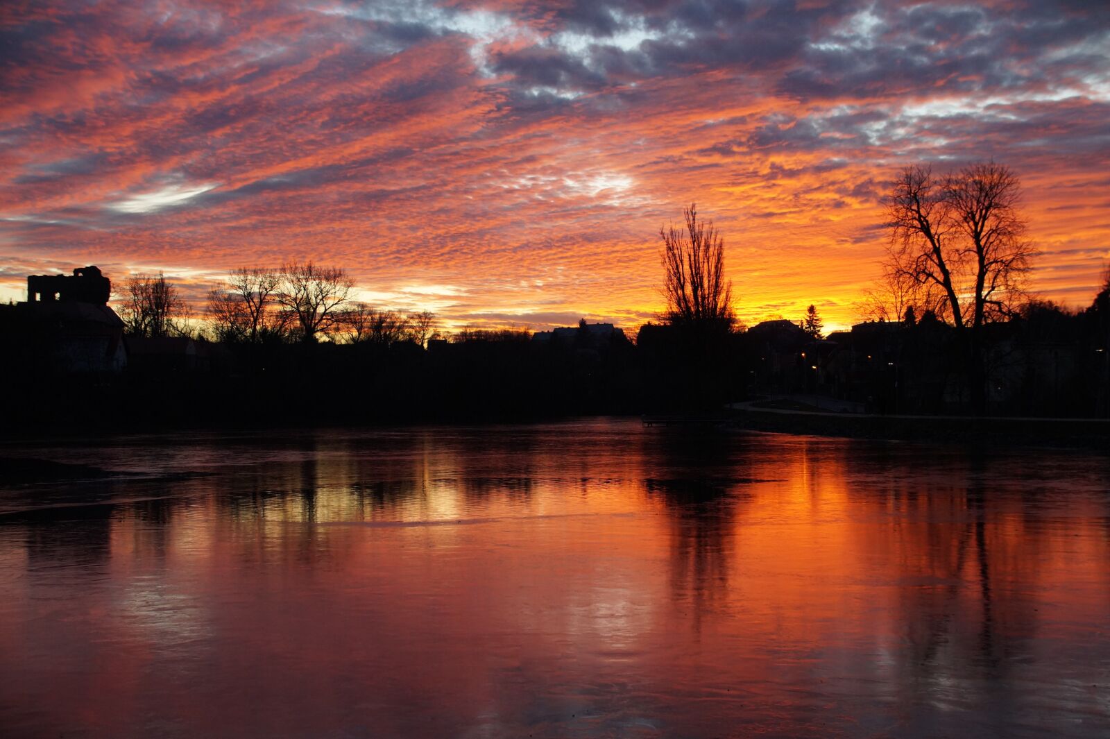 Sony SLT-A58 sample photo. Panorama, pond, sunset photography