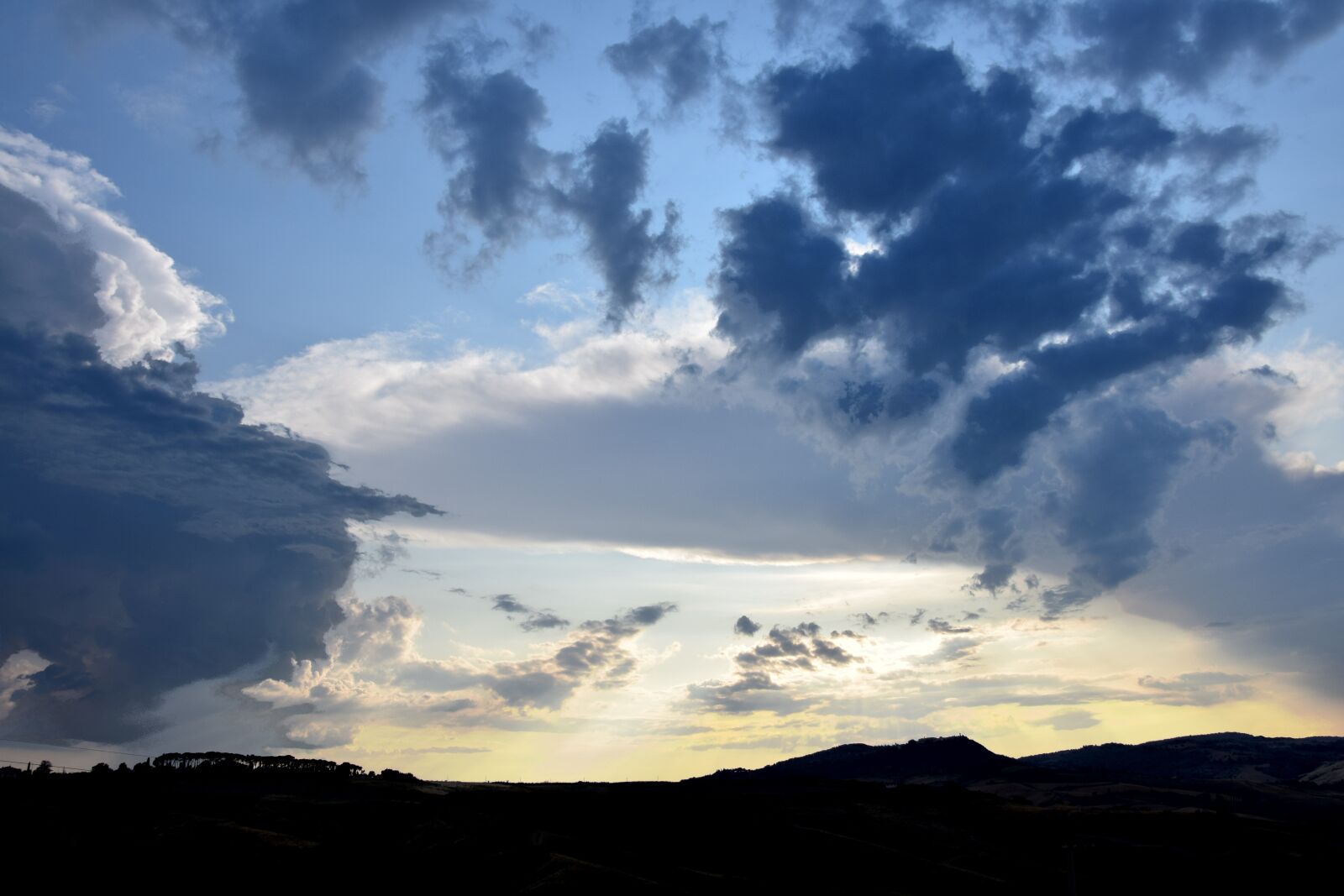 Nikon D3300 sample photo. Sky, clouds, gloomy photography