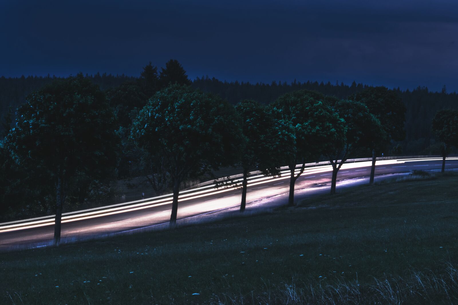 Nikon D5300 sample photo. Road, light, landscape photography