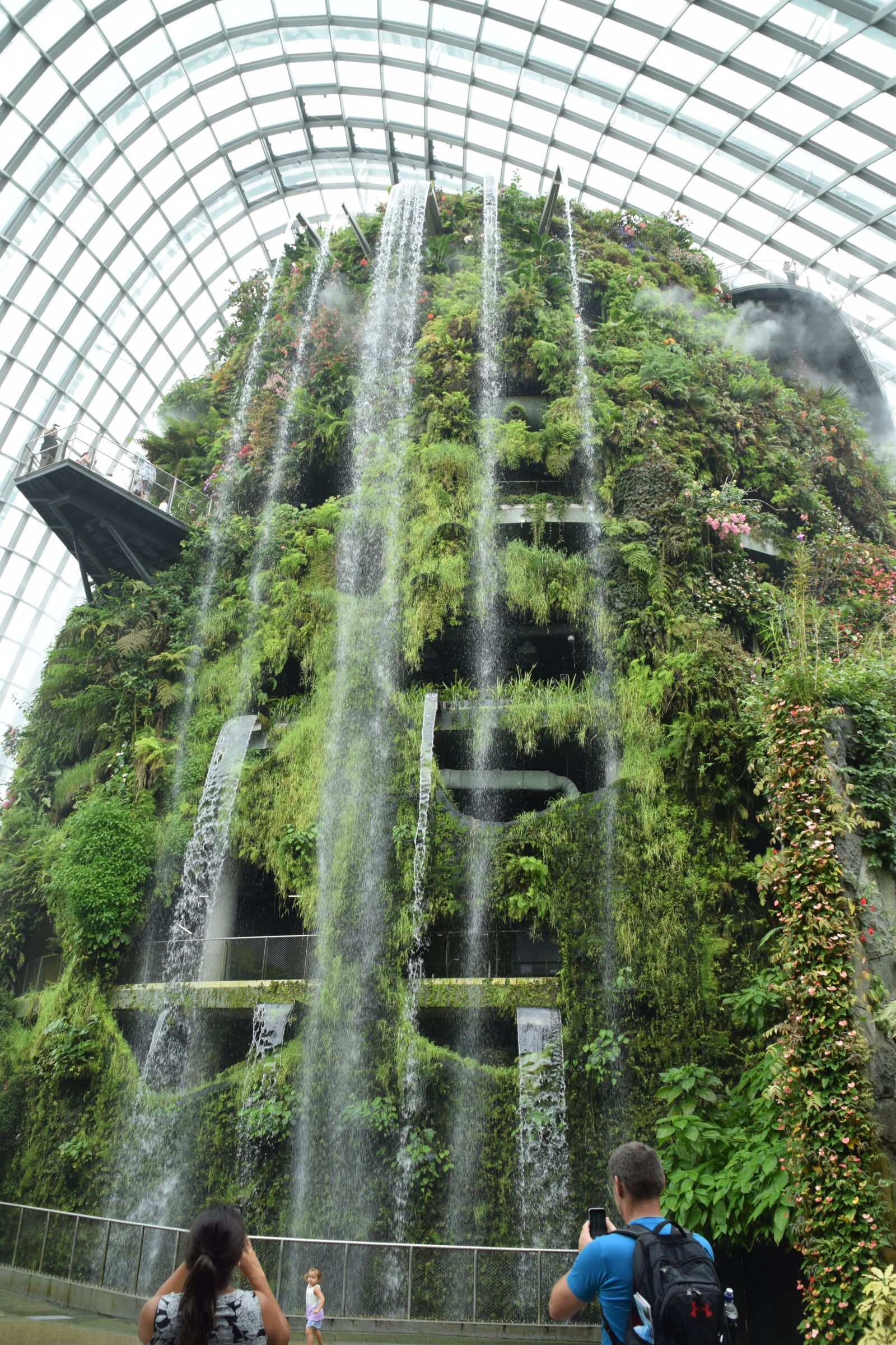 Nikon D5300 sample photo. Waterfall, artificial, singapore photography