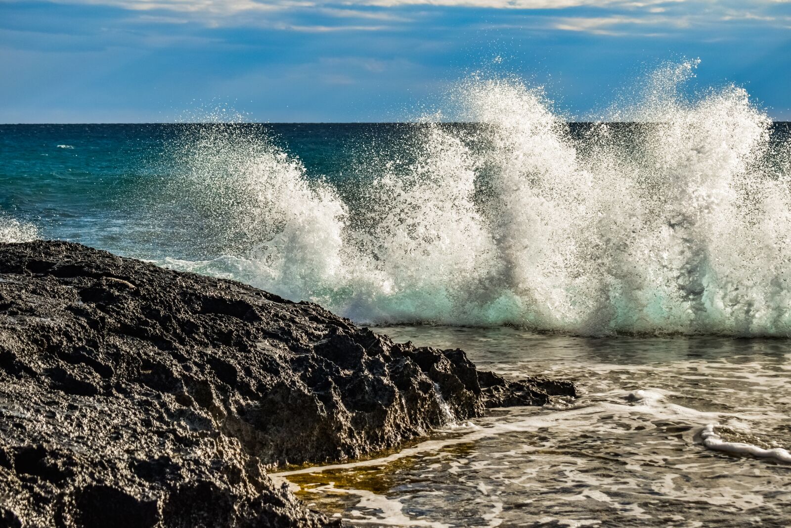 Nikon D3300 sample photo. Rocky coast, wave, crashing photography