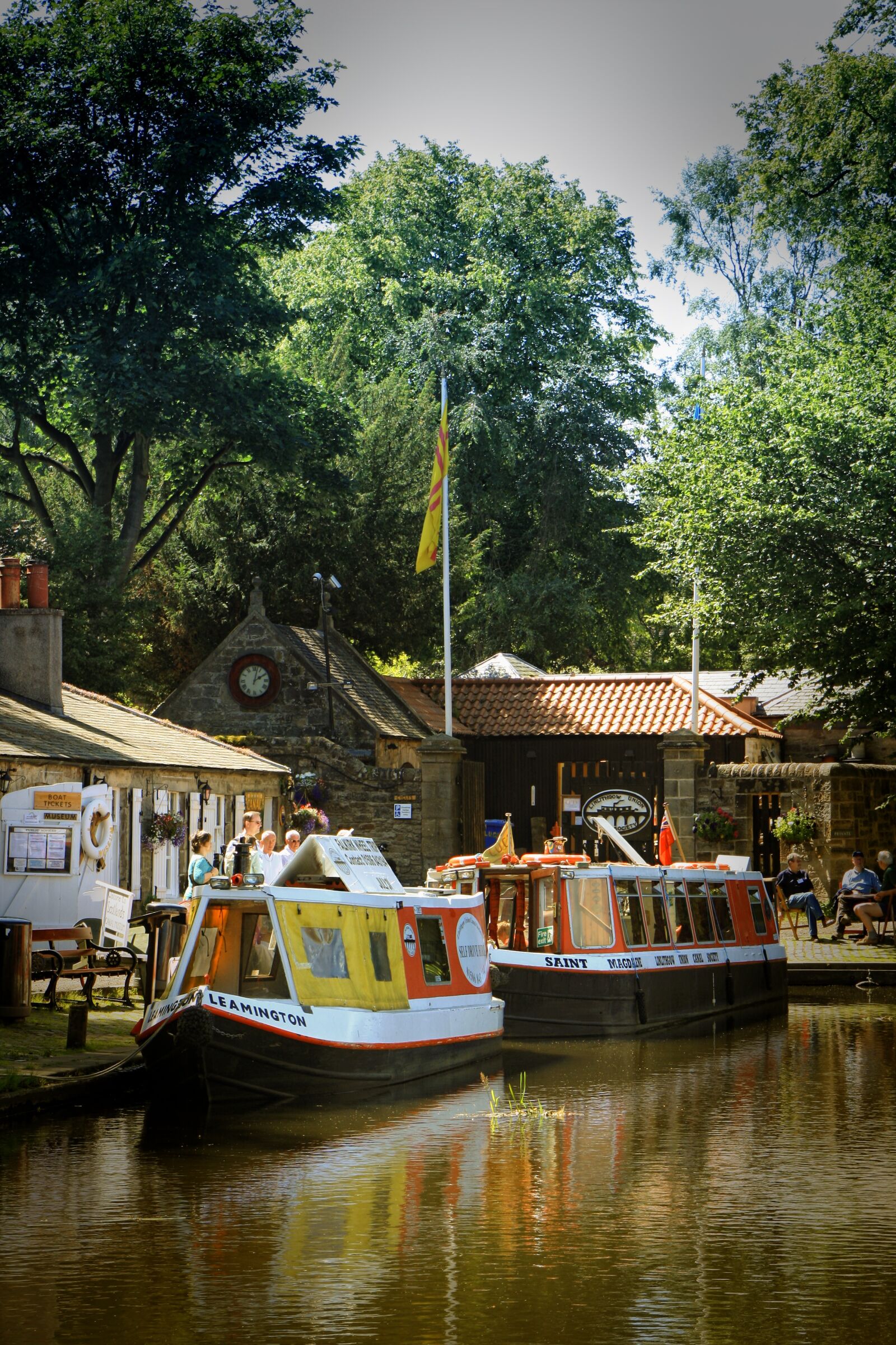 Canon EOS 40D sample photo. Canal, linlithgow, scotland photography