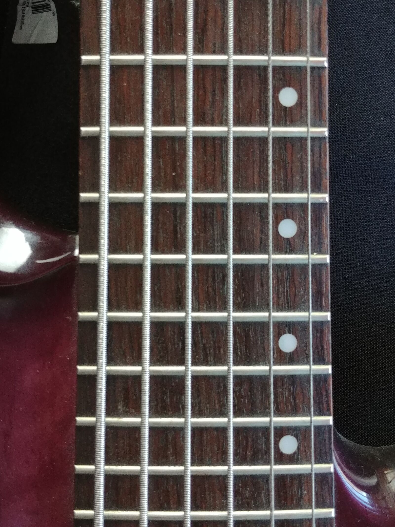 LG G6 sample photo. Bass, strings, guitar photography