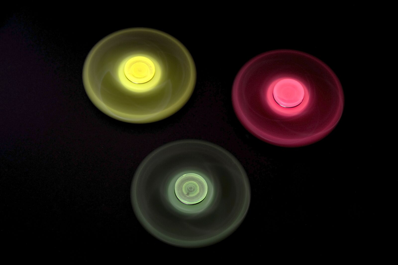 Nikon D7100 sample photo. Finger spinner, spinner, roundabout photography