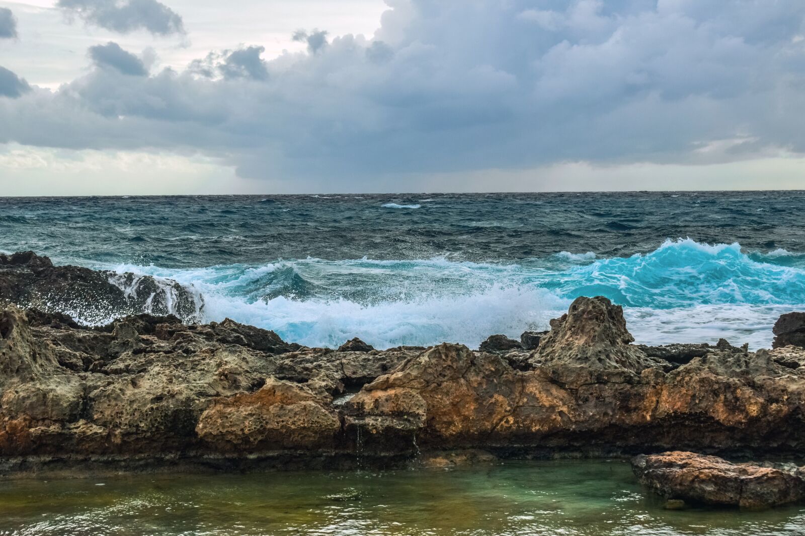 Nikon D3300 sample photo. Wave, sea, sky photography