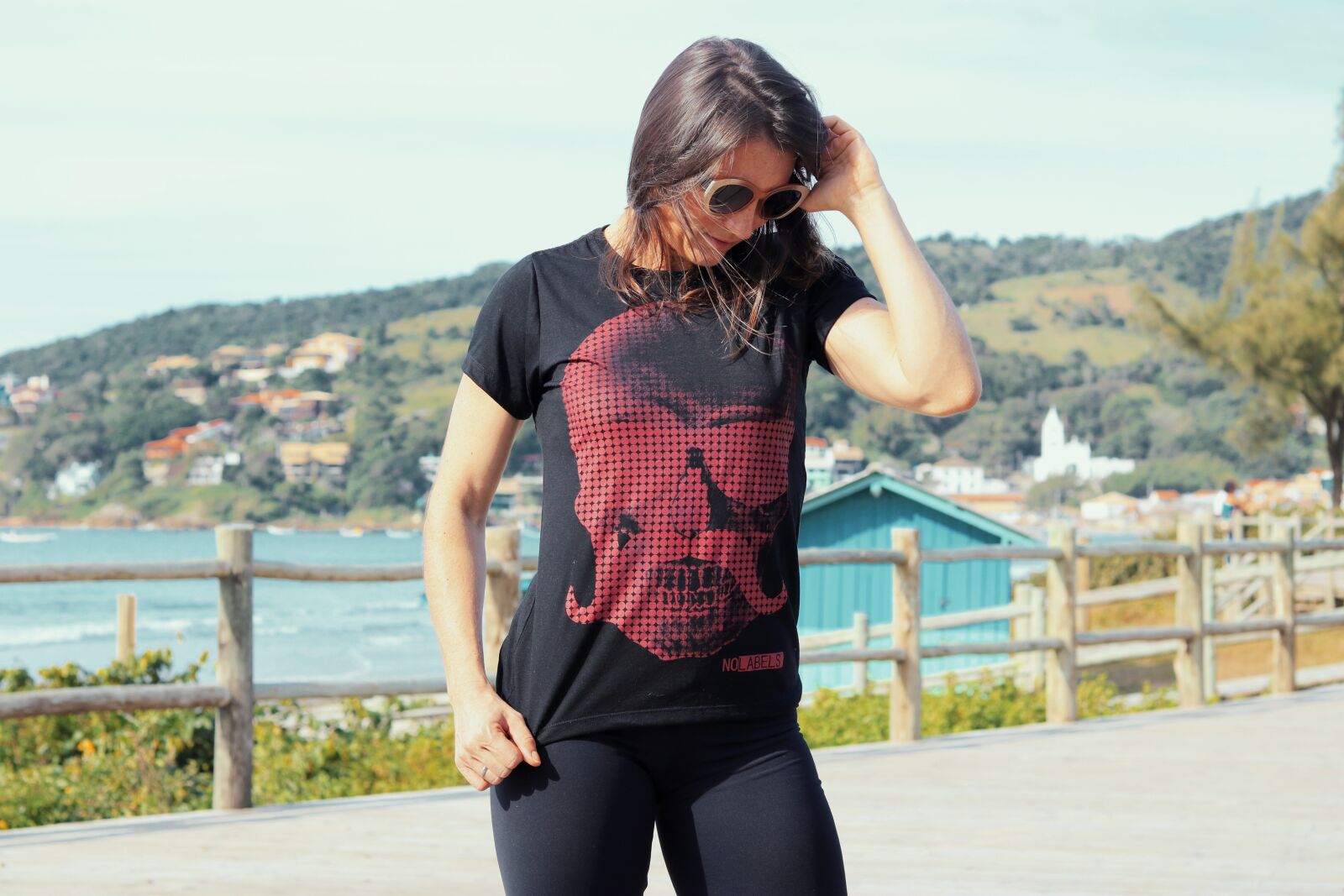 Canon EOS 750D (EOS Rebel T6i / EOS Kiss X8i) sample photo. T-shirt, female, woman photography