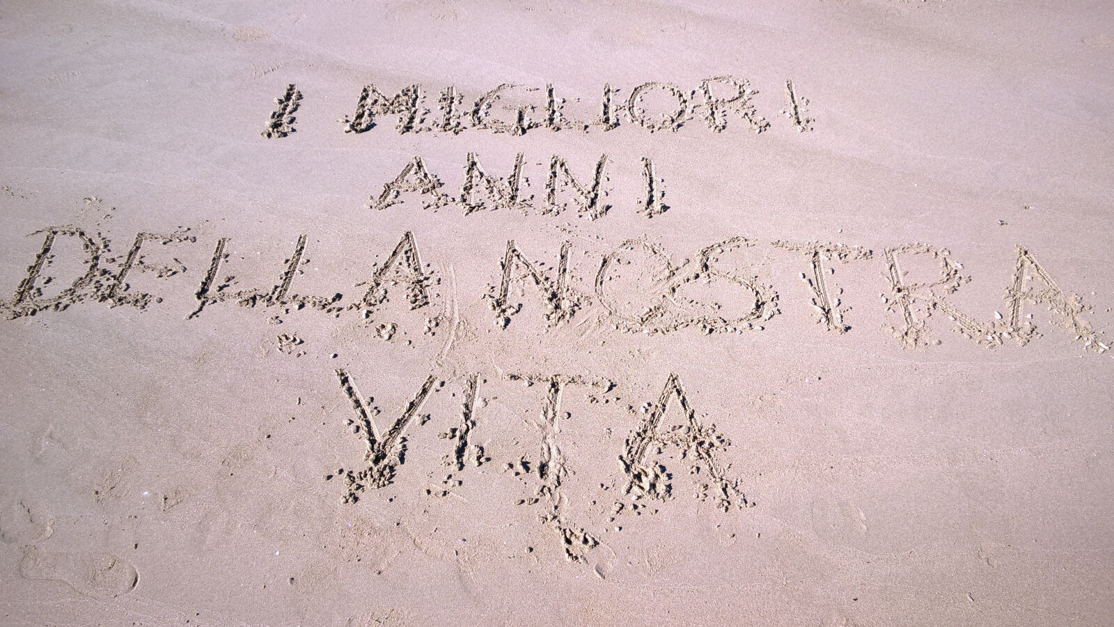 Nokia Lumia 830 sample photo. Beach, phrase, sand photography