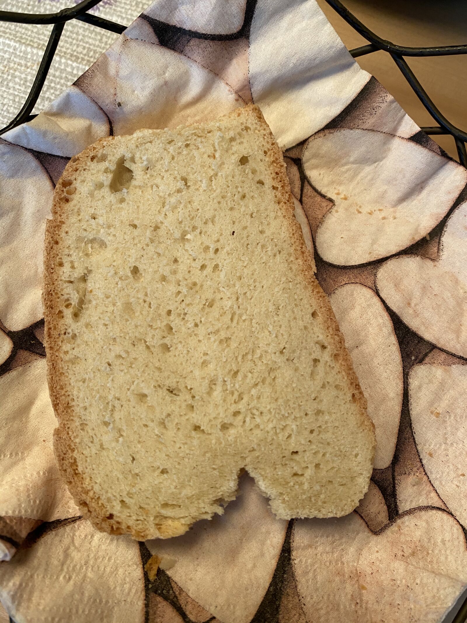 Apple iPhone 11 Pro sample photo. Bread, white bread, slice photography