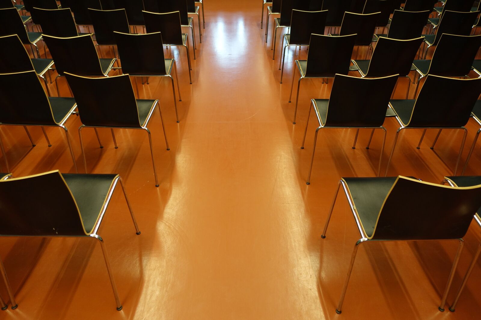 Sony Cyber-shot DSC-RX100 III sample photo. Auditorium, chairs, audience photography