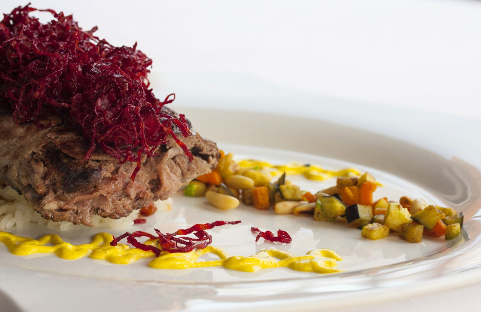Canon EF-S 60mm F2.8 Macro USM sample photo. Food, plate, taste photography