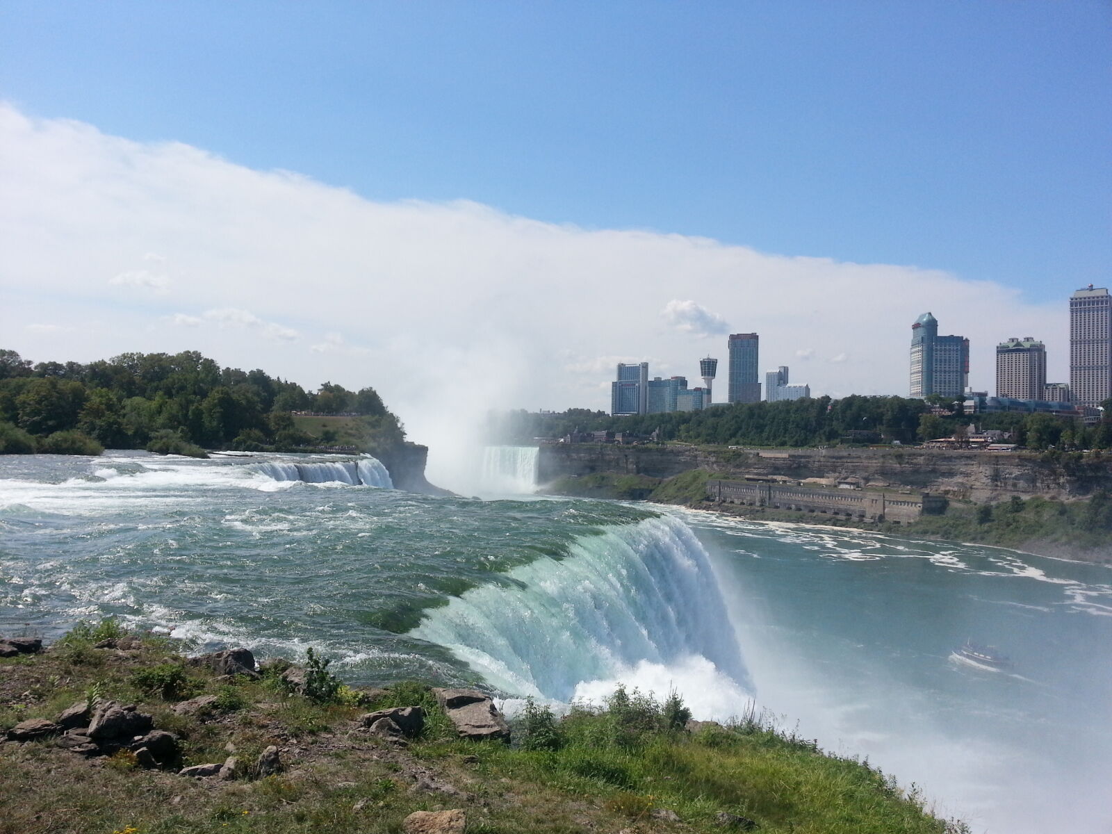 Samsung Galaxy S3 sample photo. Waterfall photography