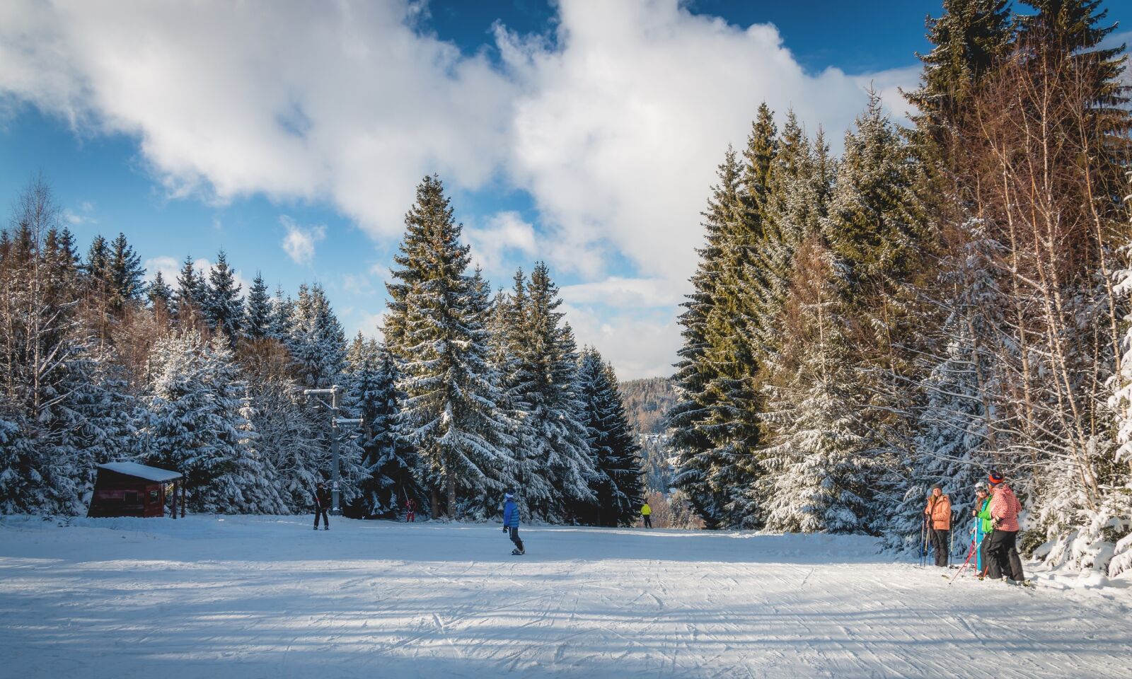 Canon EOS 70D sample photo. Substance, slovakia, skis photography
