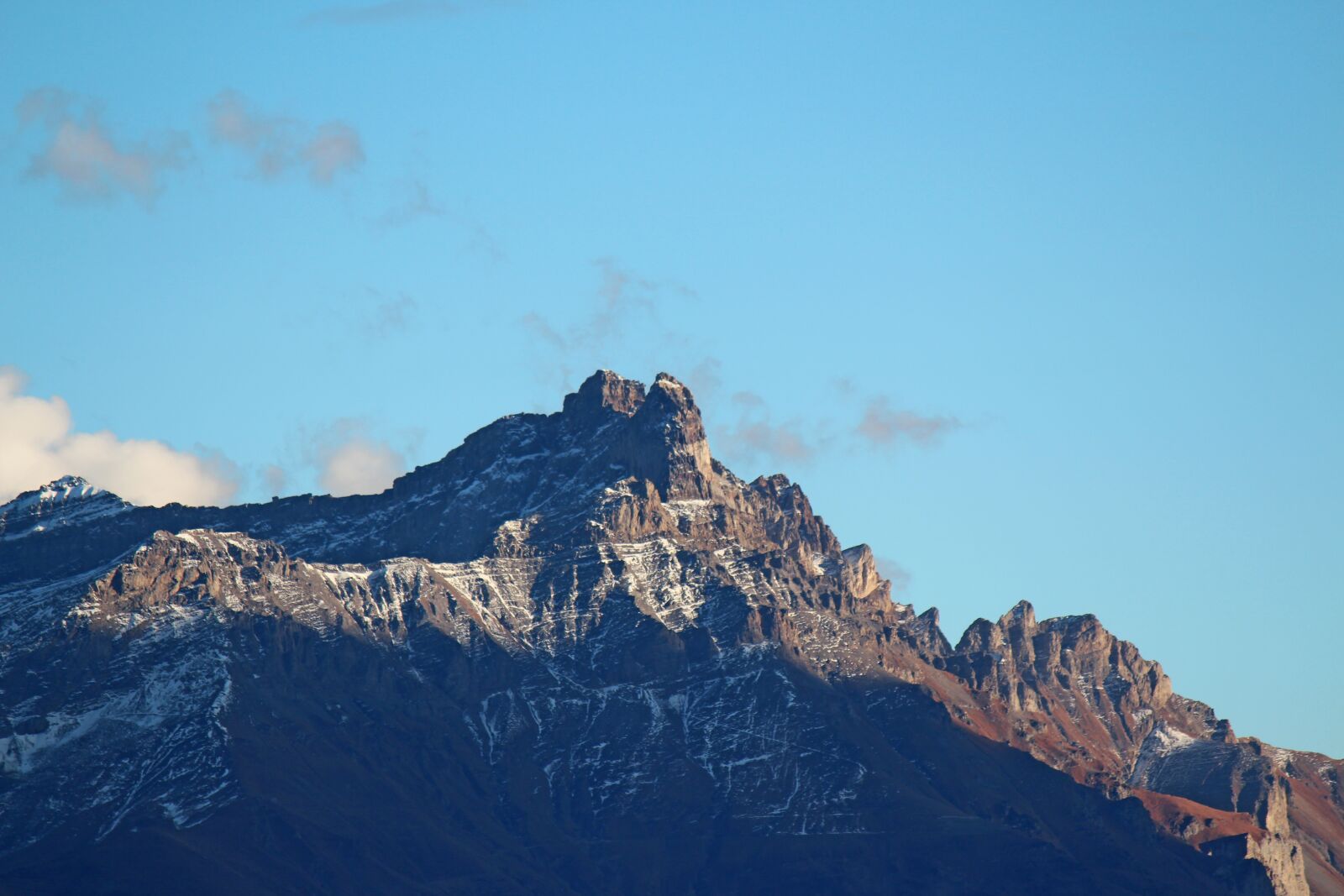 Canon EOS 650D (EOS Rebel T4i / EOS Kiss X6i) sample photo. Nature, mountain, teeth of photography