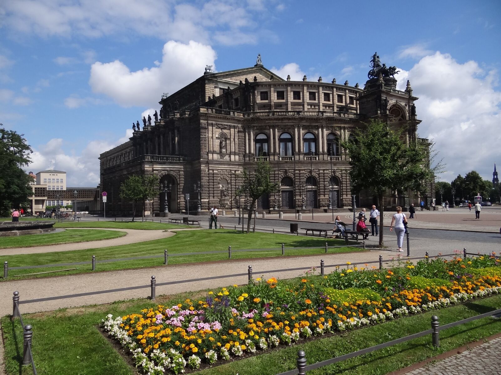 Sony Cyber-shot DSC-HX100V sample photo. Dresden, opera, square photography