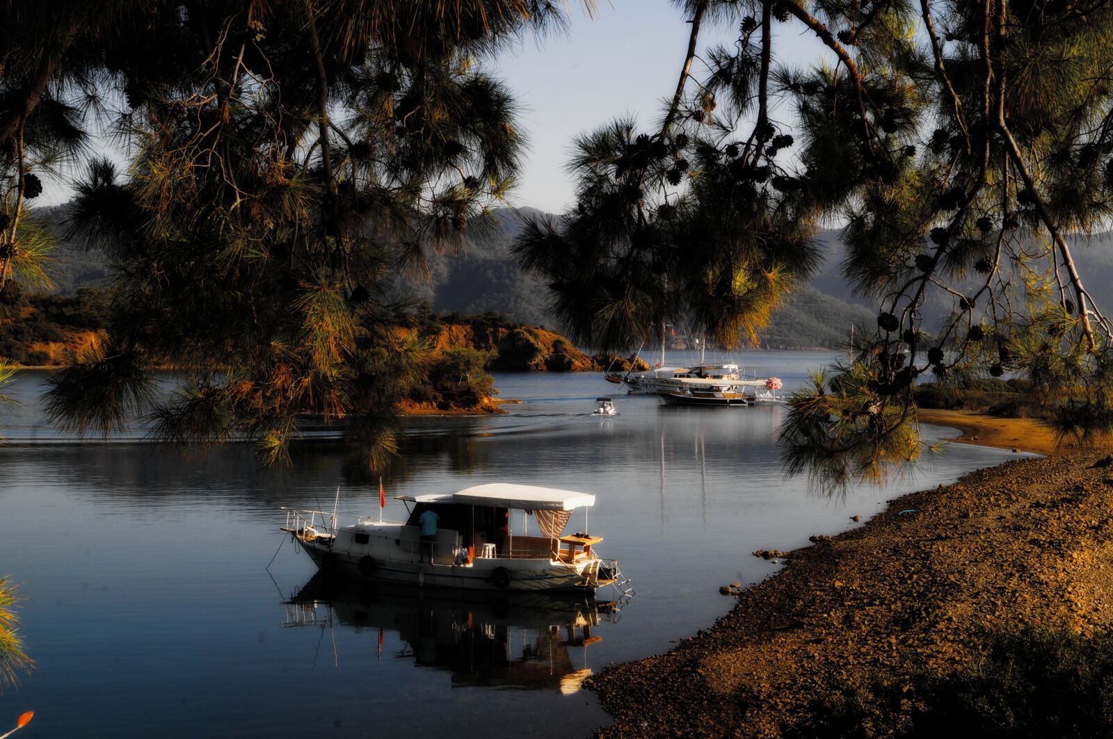 Sony SLT-A37 sample photo. Gocek, boat, type photography