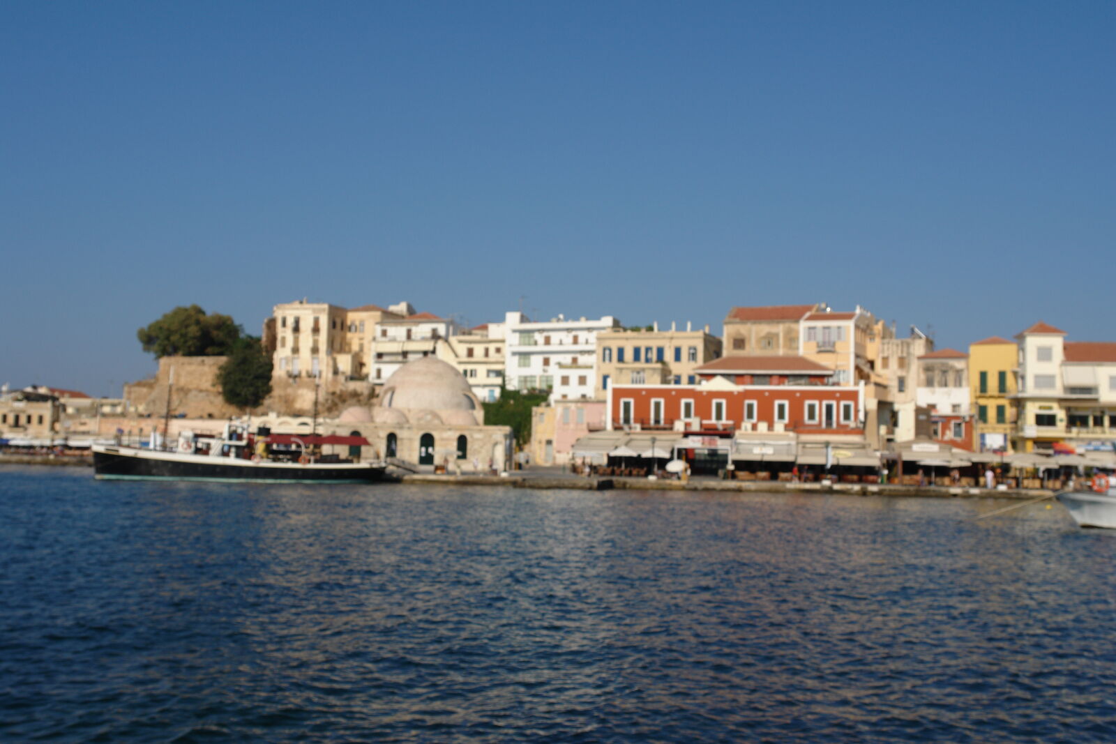 Sony DSC-R1 sample photo. Chania, crete, harbour photography